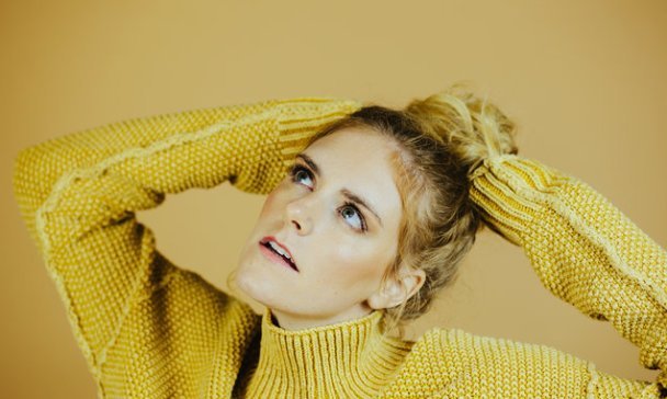 Video: Megan Davies – Gimme