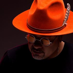 ALBUM: Louie Vega – Traxsource Top 21 April 2020