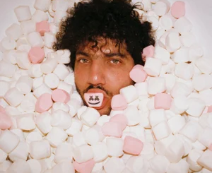 benny blanco, Marshmello, Vance Joy – You