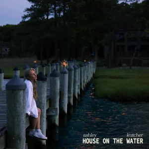 Ashley Kutcher – House On The Water